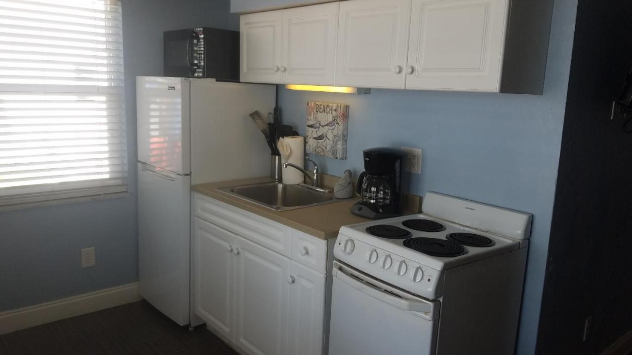 Carousel Beach Inn Fort Myers Beach Buitenkant foto