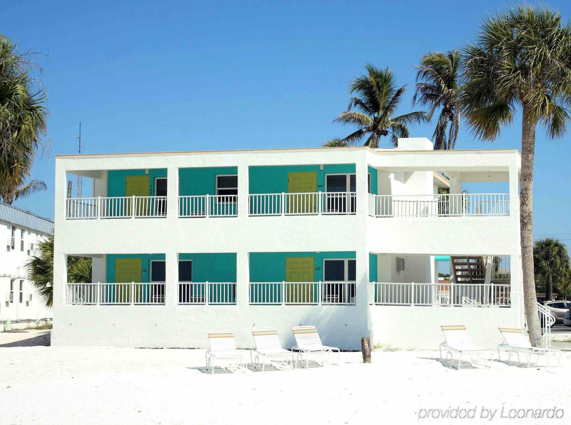 Carousel Beach Inn Fort Myers Beach Buitenkant foto