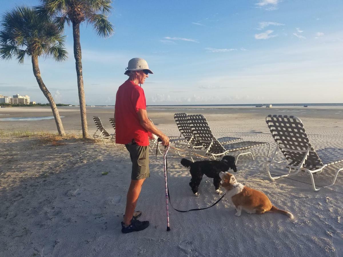 Carousel Beach Inn Fort Myers Beach Buitenkant foto